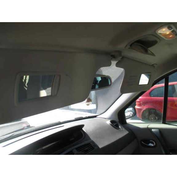 renault scenic ii del año 2004