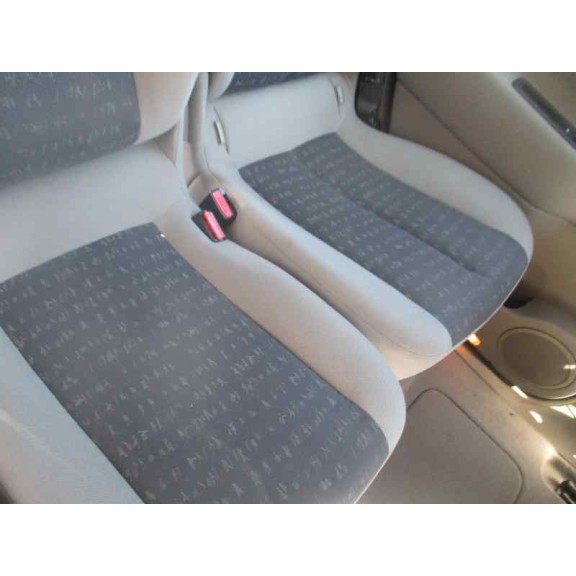 renault scenic ii del año 2004