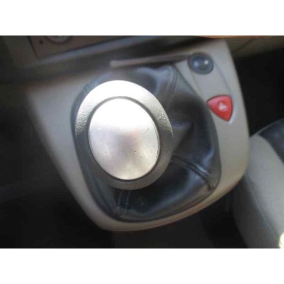 renault scenic ii del año 2004