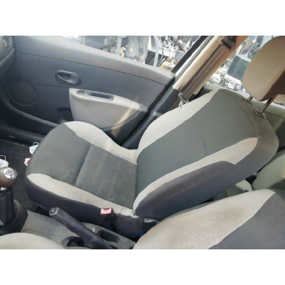 renault clio iii del año 2009