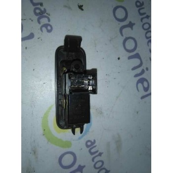 Recambio de mando elevalunas trasero izquierdo para nissan primera berlina (p12) acenta referencia OEM IAM   