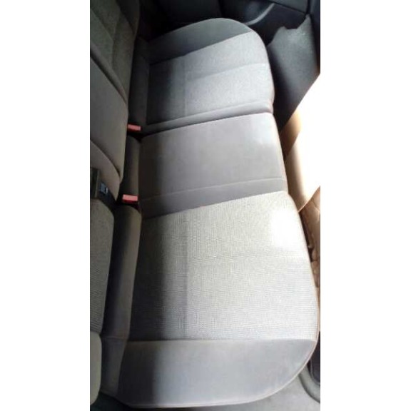 peugeot 407 del año 2006