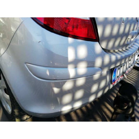 opel corsa d del año 2010