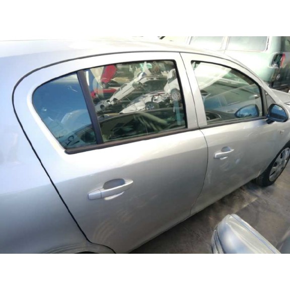 opel corsa d del año 2010
