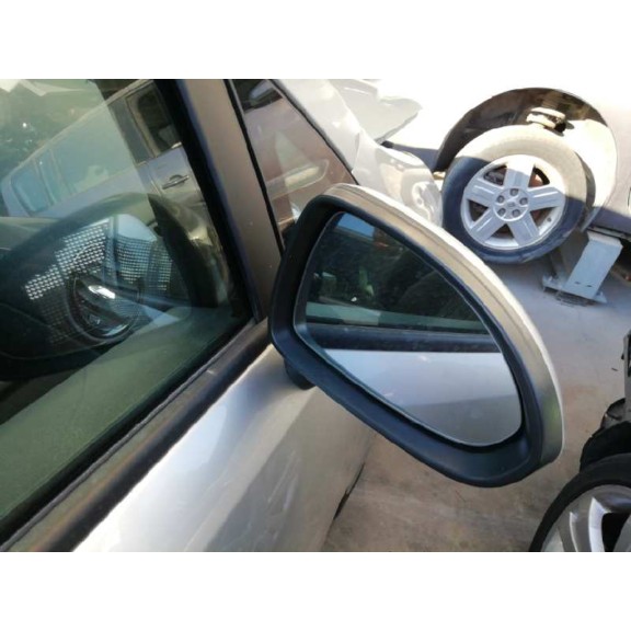 opel corsa d del año 2010