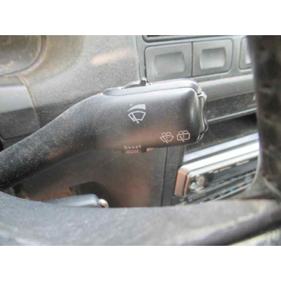 volkswagen golf iv berlina (1j1) del año 2001