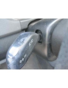 volkswagen polo (9n1) del año 2002 2