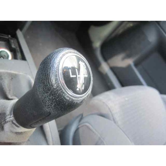 volkswagen polo (9n1) del año 2002