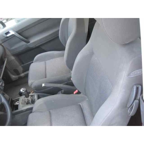 volkswagen polo (9n1) del año 2002