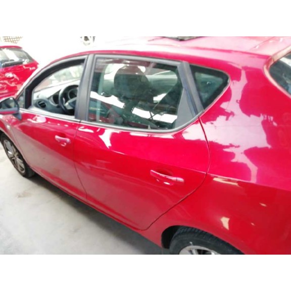 seat ibiza (6j5) del año 2008