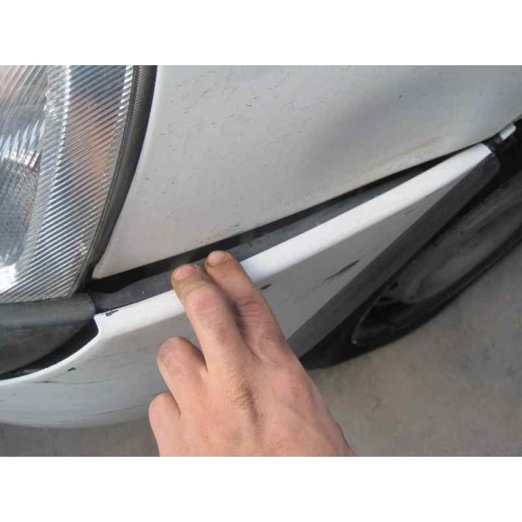 opel corsa c del año 2001