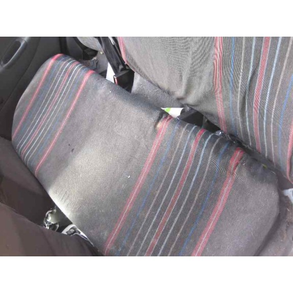 opel corsa c del año 2001