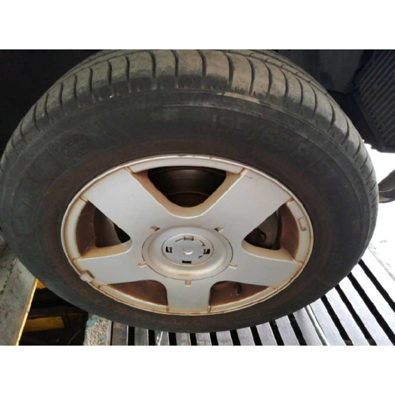 volkswagen golf iv berlina (1j1) del año 1999