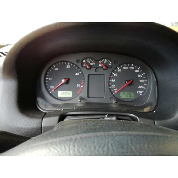 volkswagen golf iv berlina (1j1) del año 1999