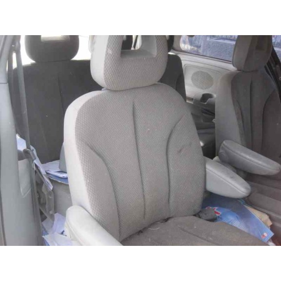 chrysler voyager (rg) del año 2004