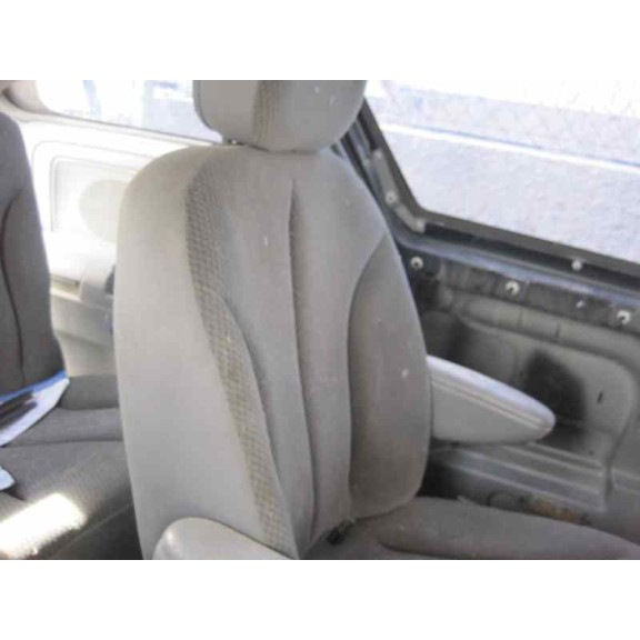 chrysler voyager (rg) del año 2004