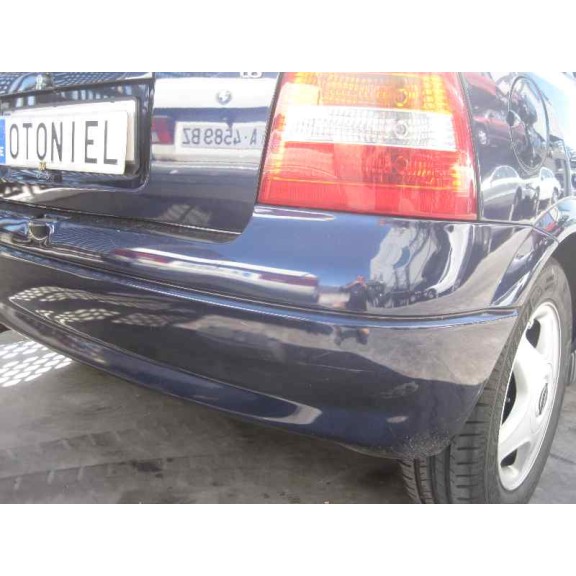 opel astra g berlina del año 2000