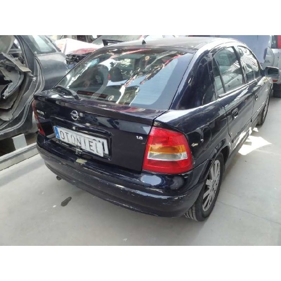 opel astra g berlina del año 2003