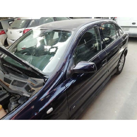 opel astra g berlina del año 2003