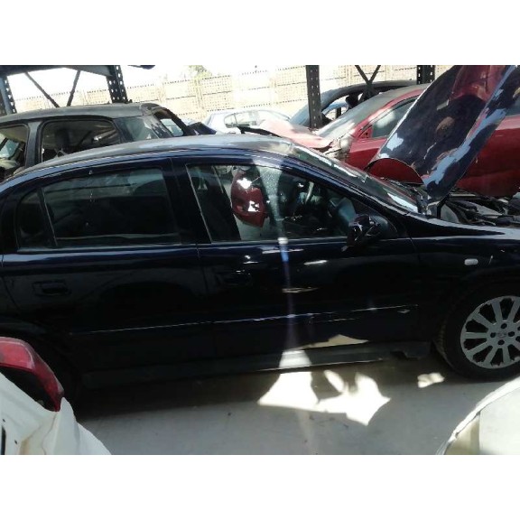 opel astra g berlina del año 2003