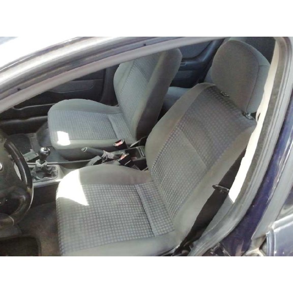 opel astra g berlina del año 2003