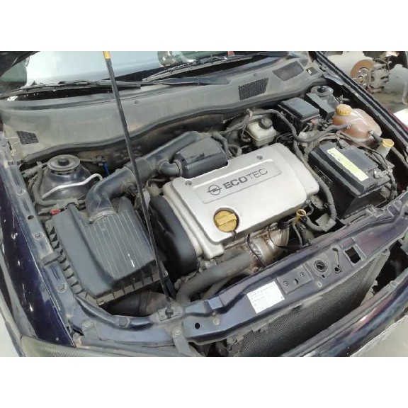 opel astra g berlina del año 2003