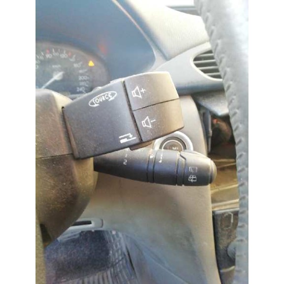 renault laguna ii grandtour (kg0) del año 2002