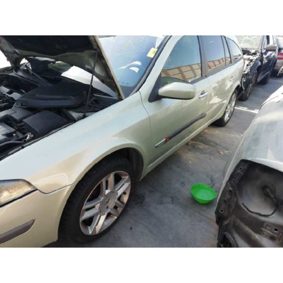 renault laguna ii grandtour (kg0) del año 2004