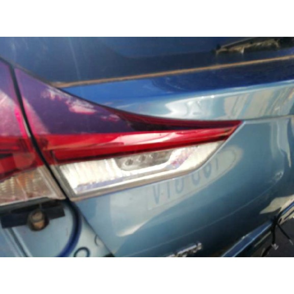 toyota auris del año 2016