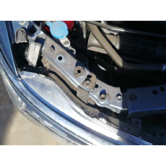 toyota auris del año 2016