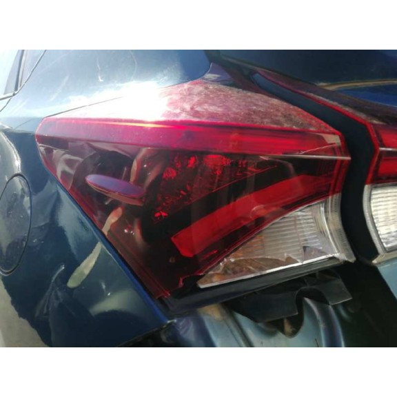 toyota auris del año 2016