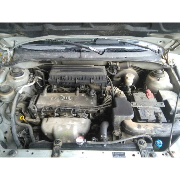 kia rio del año 2004