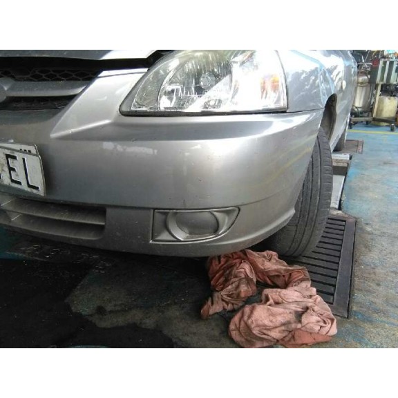 kia rio del año 2004