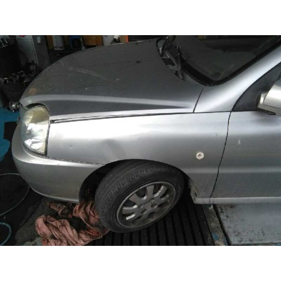 kia rio del año 2004