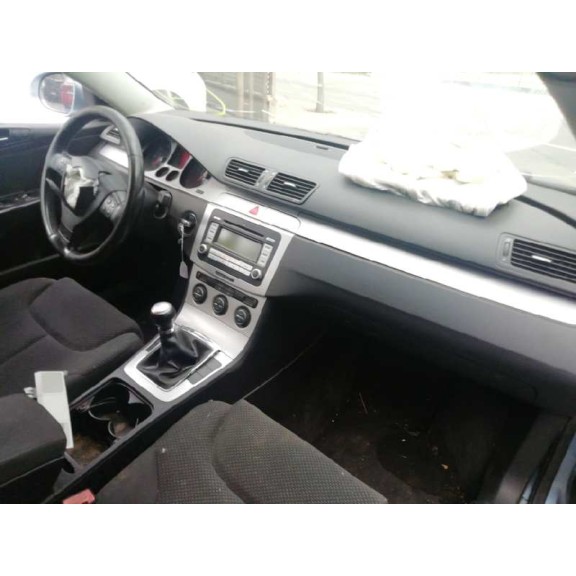 volkswagen passat berlina (3c2) del año 2008