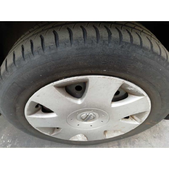 nissan primera berlina (p12) del año 2002