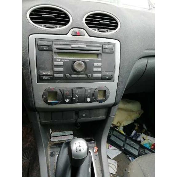 ford focus berlina (cap) del año 2006