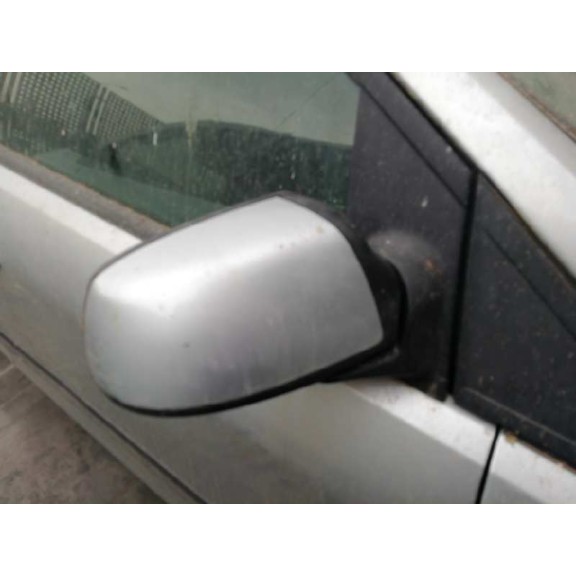 ford focus berlina (cap) del año 2006