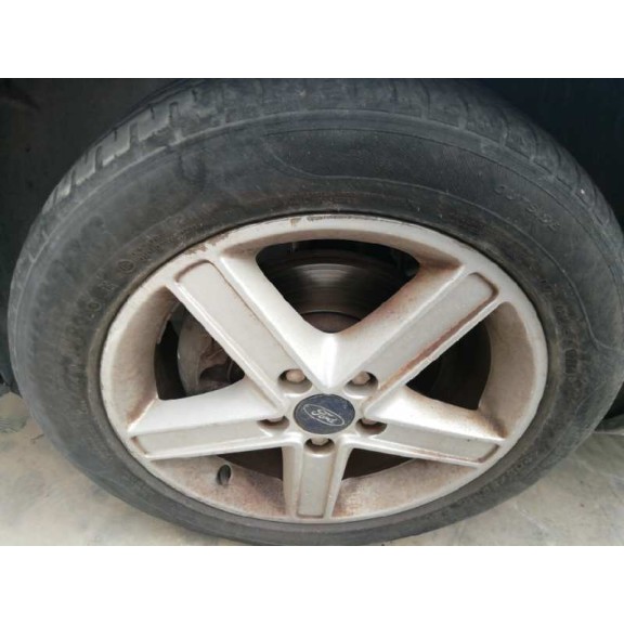 ford focus berlina (cap) del año 2006