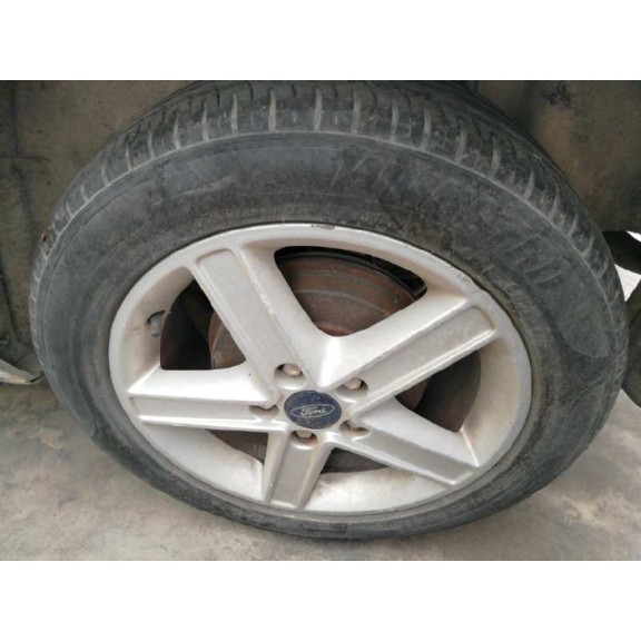 ford focus berlina (cap) del año 2006