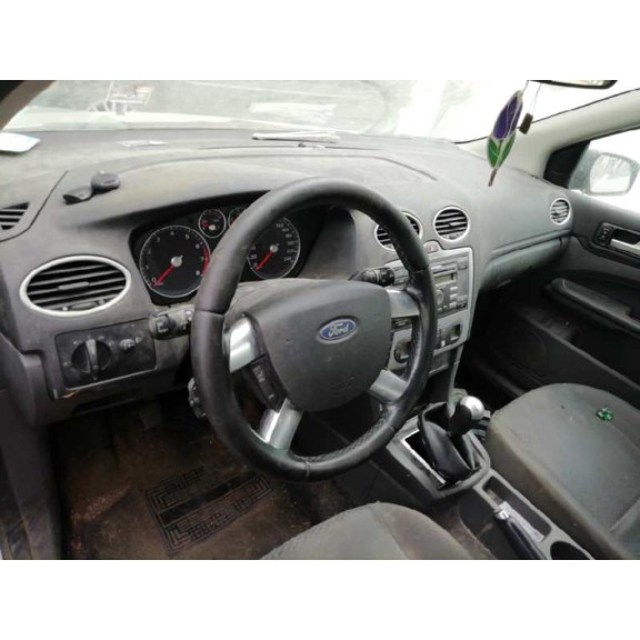 ford focus berlina (cap) del año 2006