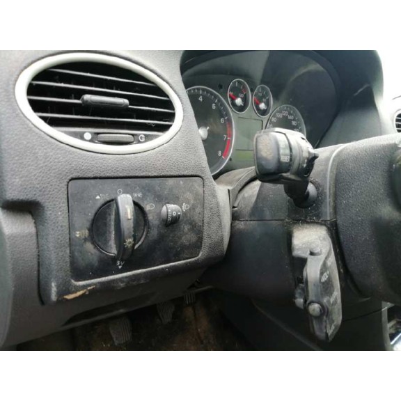 ford focus berlina (cap) del año 2006