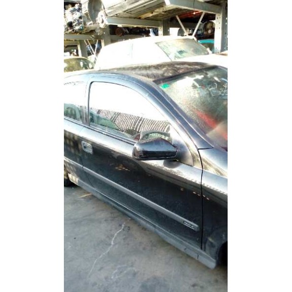 opel astra g berlina del año 2002