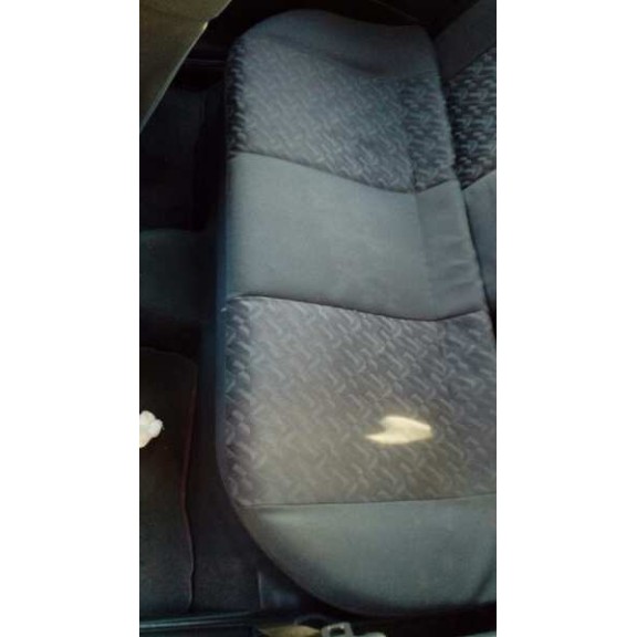 opel astra g berlina del año 2002