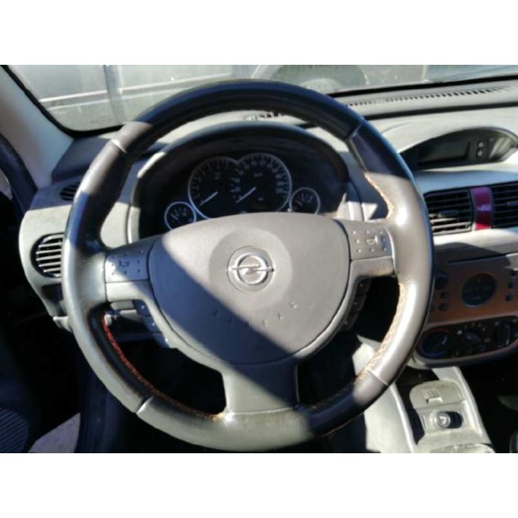 opel corsa c del año 2002