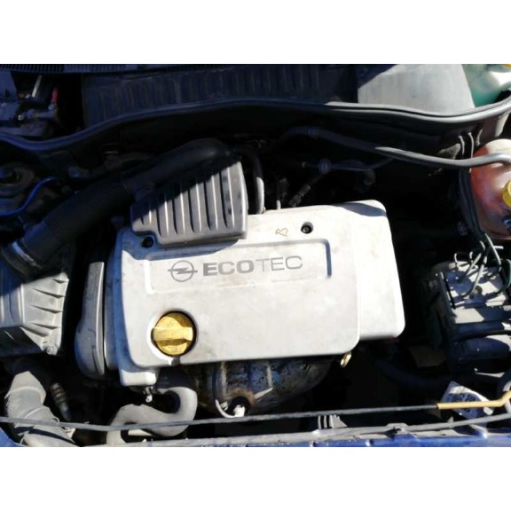 opel corsa c del año 2002