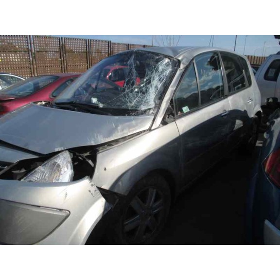 renault scenic ii del año 2005