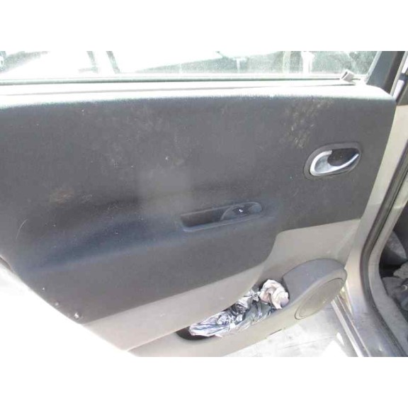 renault scenic ii del año 2005