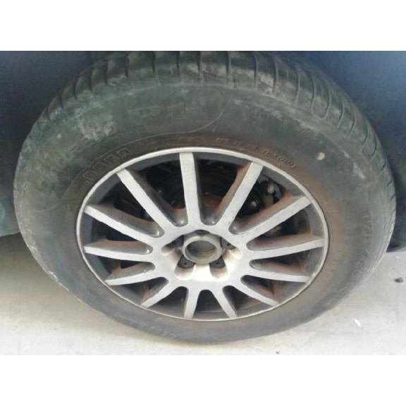 volkswagen bora berlina (1j2) del año 2000