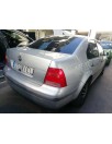 volkswagen bora berlina (1j2) del año 2000